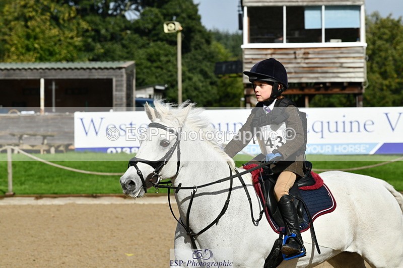 251004A-115641-00817 - Classes 4 & 5 50cm