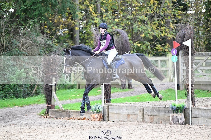 241117-115926-03800 - Cls 2 80-85cm 11.20 to 12.30