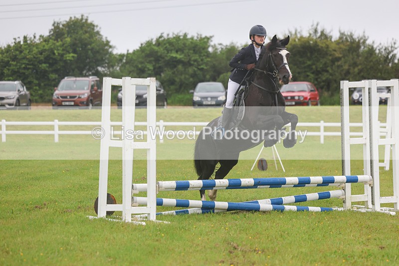 3E7A5556 - Class 2: Junior 60cm