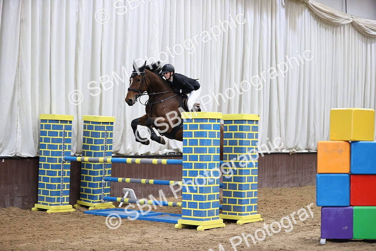 SBM_001718 - Class 4 - Senior Newcomers - 1.10m Open