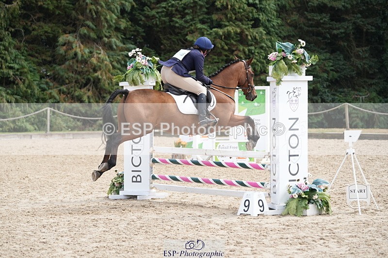 250824A-134641-37666 - 2148-Eva.Kevern-Monivea.Western.Diamond