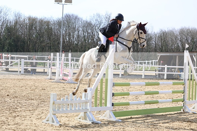 3E7A6678 - Class 4: Senior British Novice/90cm open