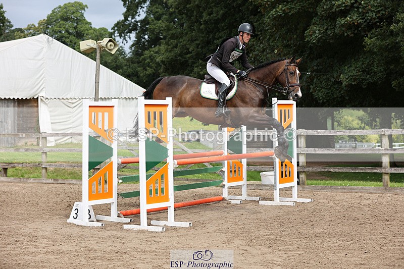 240804-111049-11514 - 364-Tom_Rowland-MONBEG_SKYFALL