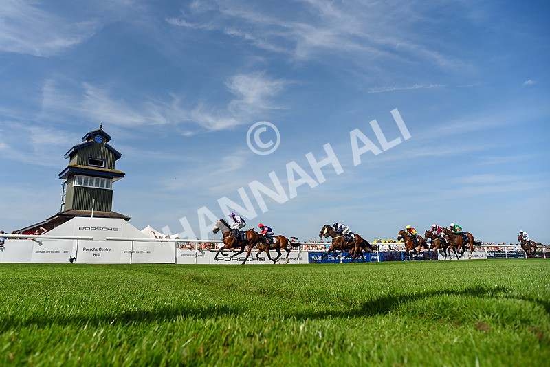 130825-Race 4-Dumfries-2-2 - Race 4