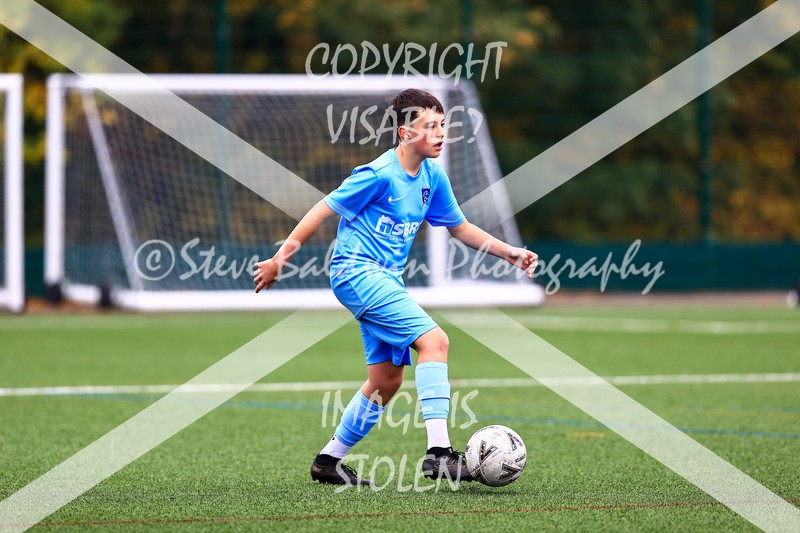 1DX30758 - 2025-10-12 FC Abbey Meads U15 Blue V Hungerford Town Juniors U15 Black