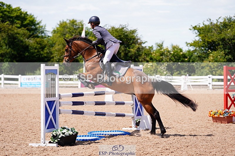 240629A-121544-05265 - Cls 18 Newcomers and 1m Open