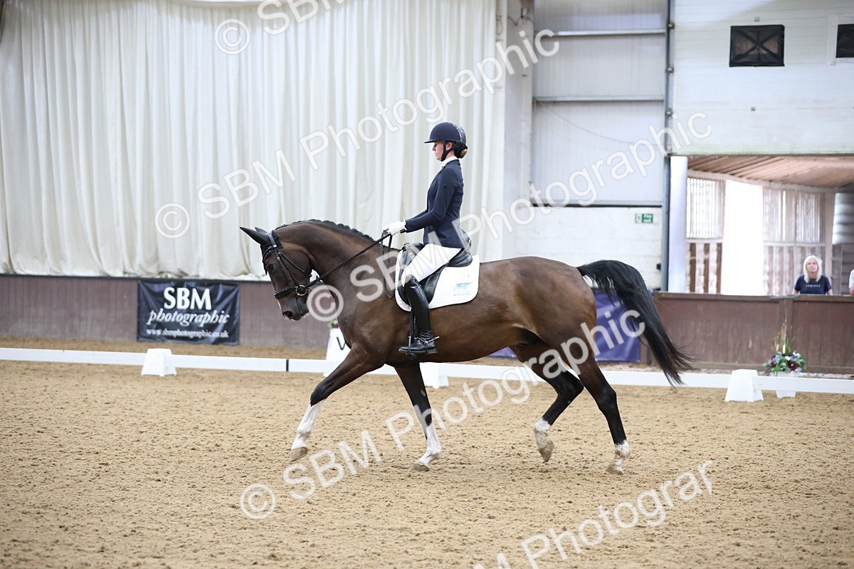 SBM_003379 - Class 5 - Novice 6 Gold - 13.05-14.00