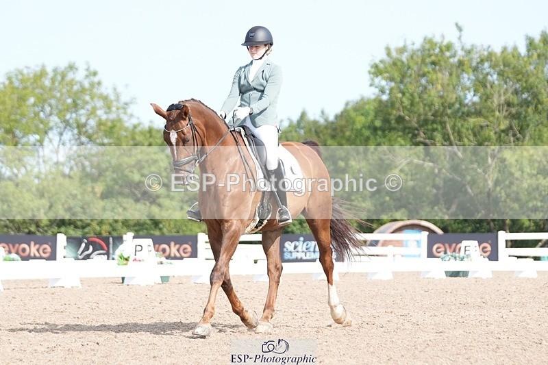 250815-101808-00381 - 009-Rebecca.HeavenAfortinius