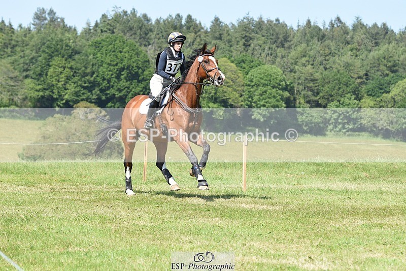 230527-154106-12245 - 372-INDYGO_BLUE-Jess_Butler-XC