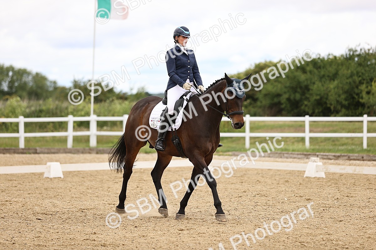 SBM_002913 - Class 2 - Novice 4 - 12.00-13.10