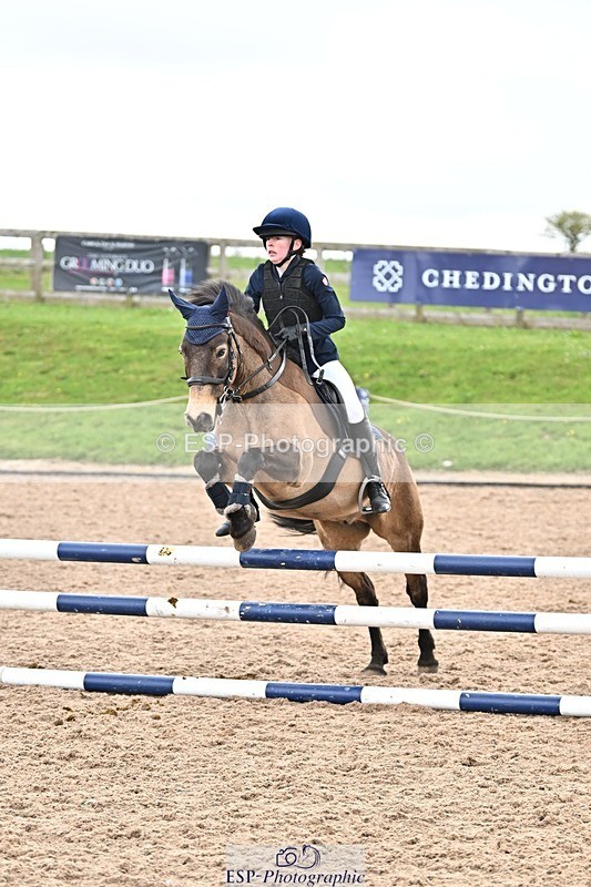 250414-103653-00163 - 80cm Round 1