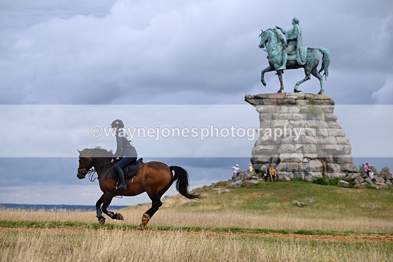 DSC_4740 - Time at Statue 11:10 to 11:42