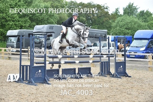 JAC_4003 - CLASS 4 - SAT -Senior Newcomers/ 1.10m Open