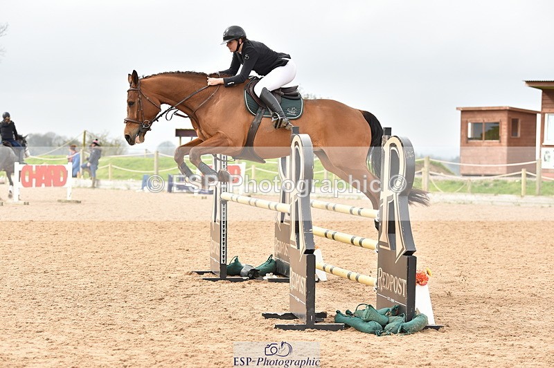 240331A-114014-00757 - 1.05m First Round