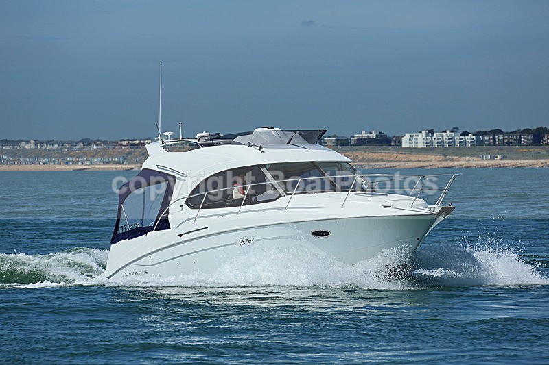130506 PLAN B BENETEAU ANTARES WT7A0713 - Flybridge Cruisers