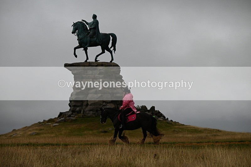 DSC_1814 - Time at Statue 12:13 to 12:32