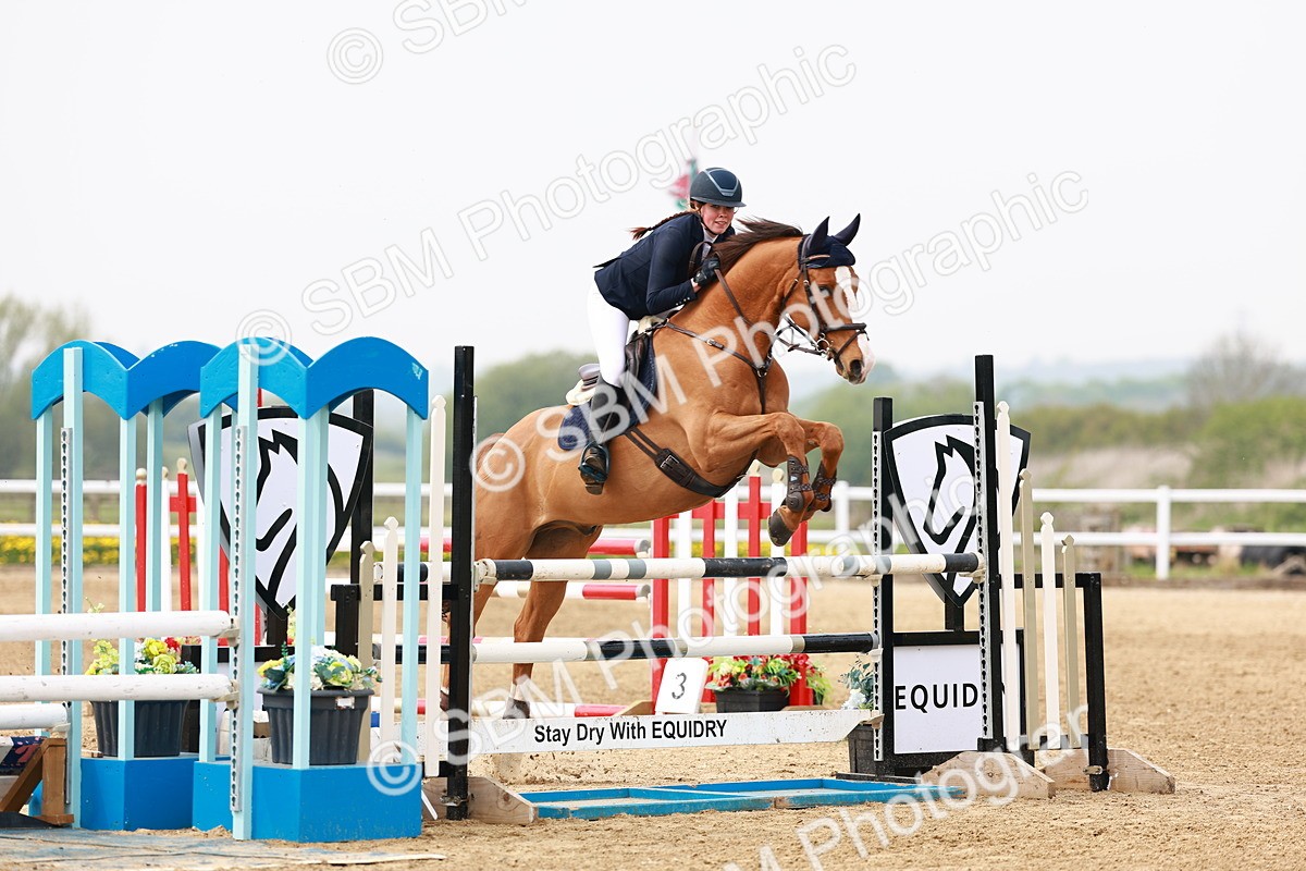  - Class 18 - Senior Newcomers - 1.10m