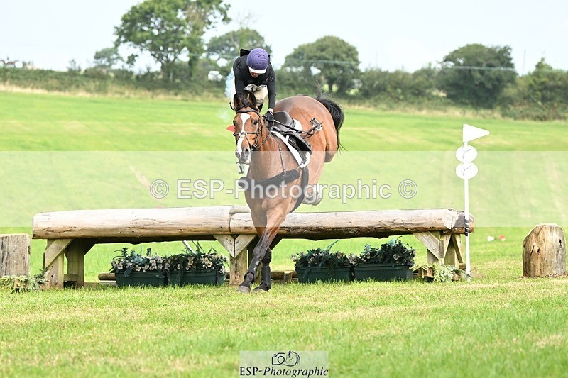 240831A-112801-00898 - 010-Sarah.Marsh-PEMBROKE.SURE.THING