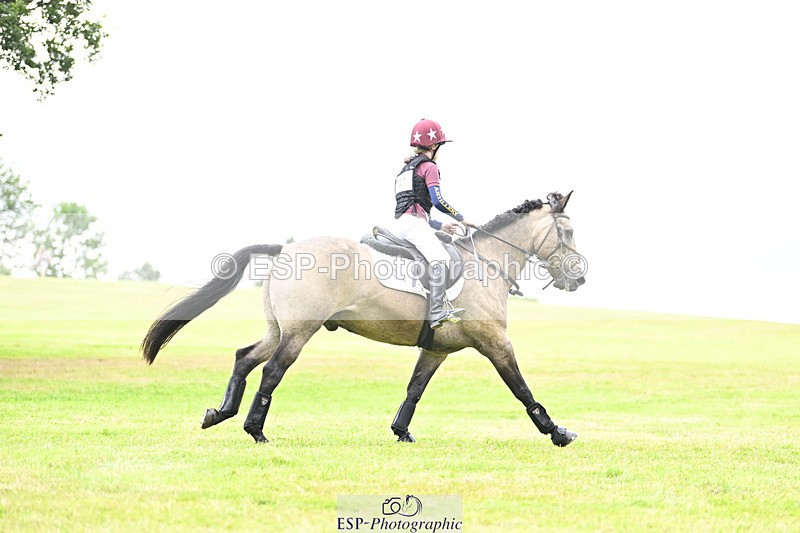 240825X-161427-36231 - 80cm XC 15.30 to 16.30