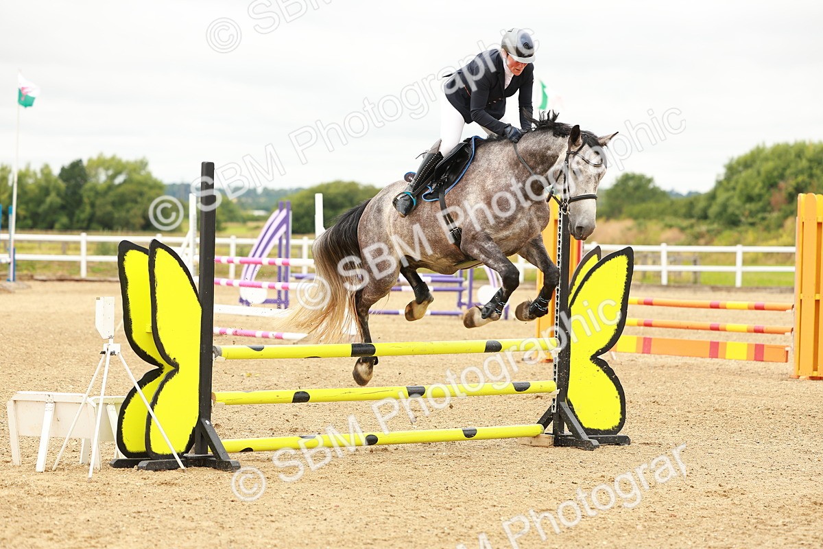 SBM_001528 - Class 8 - Clear Round