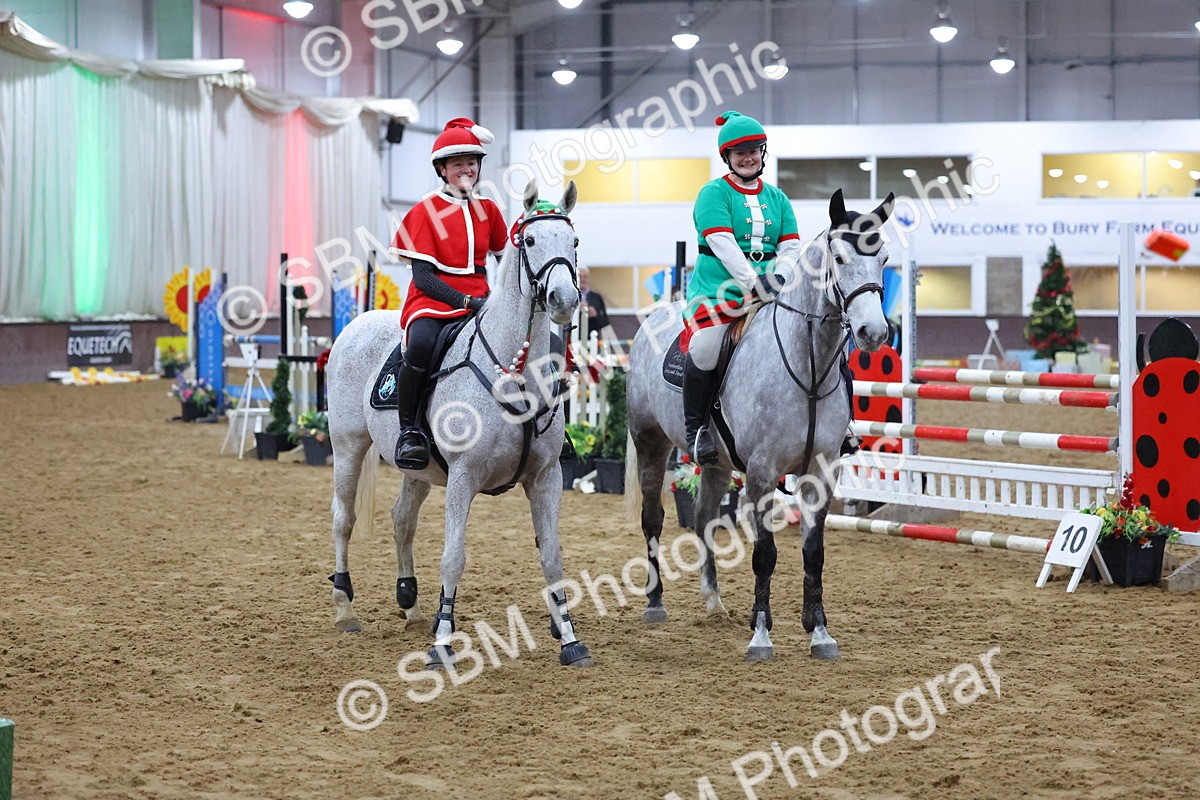 SBM_004342 - Class 20 - Pairs Relay Jumping 1.10m
