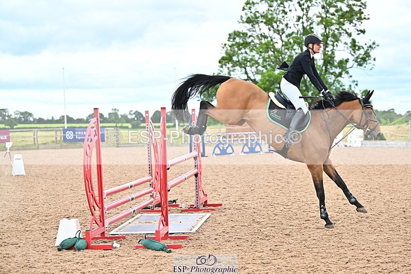 240608A-123049-02294 - Cls 4 Snr Newcomers and 1.10m Open