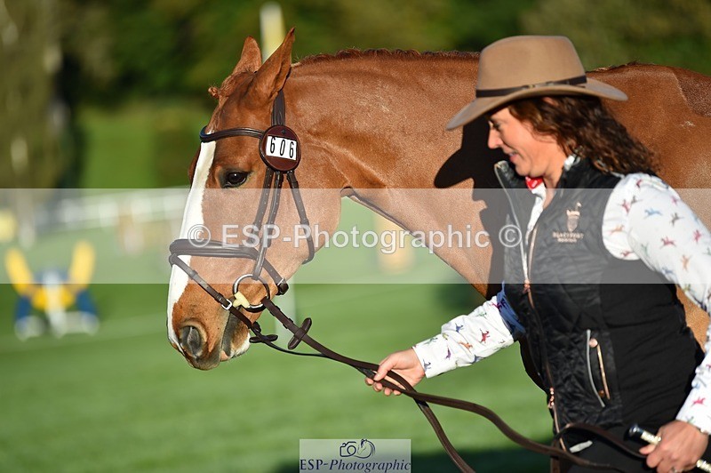 231022-090522-21558 - 606-GOLDEN.HEART.BREAKER-Emily.R.Vincent-TrotUp+SJ