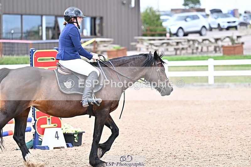 250729-150021-00059 - Clear Round and 60cm