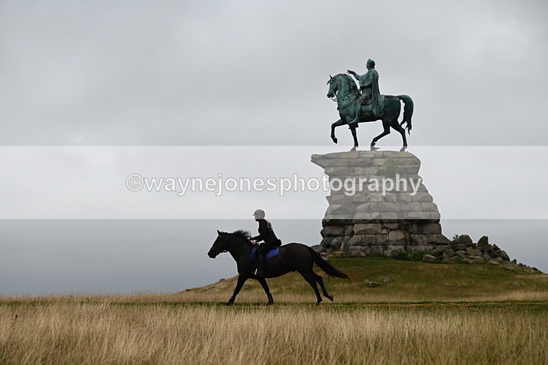 DSC_0531 - Time at Statue 09:51 to 10:54