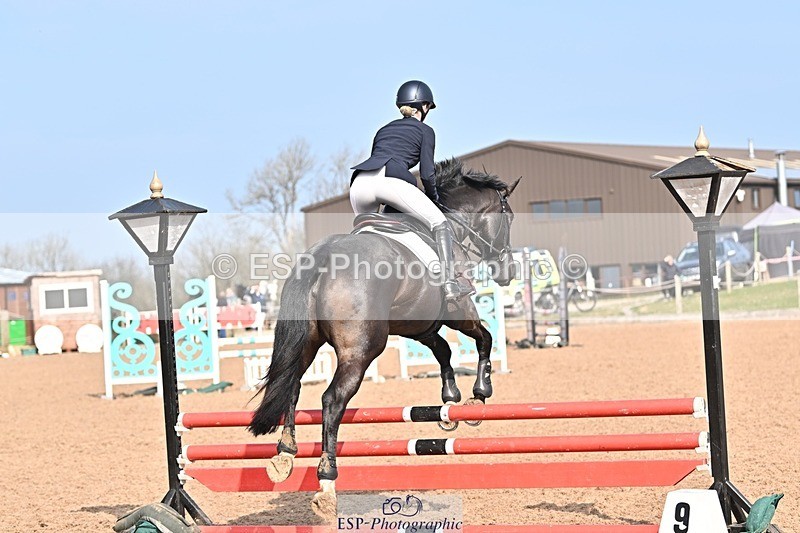 250326-100144-00104 - Cls 1 British Novice and 90cm