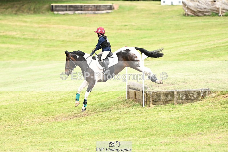 240825X-160005-36633 - 80cm XC 15.30 to 16.30