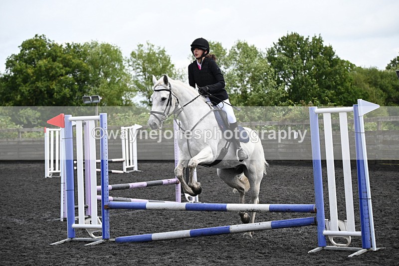 WJ6_9735 - Class 13 Novice 60cm