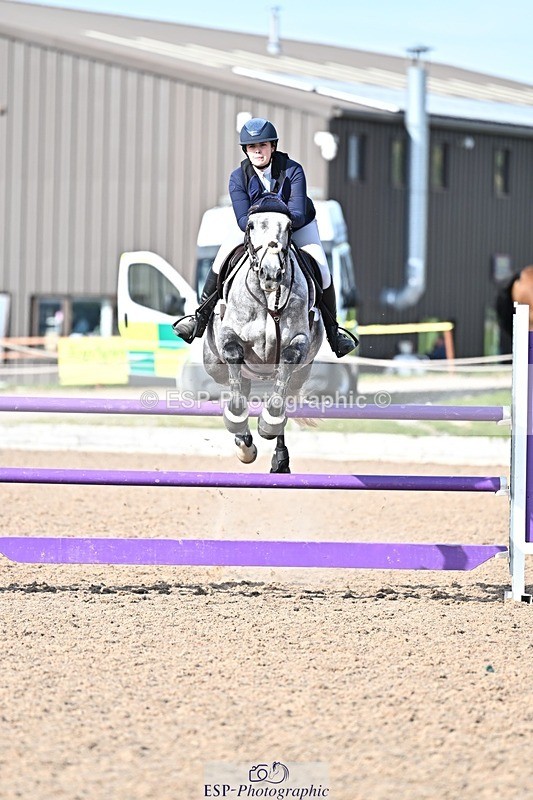 251001-144228-00479 - Cls 6 Foxhunter and 1.20m Open