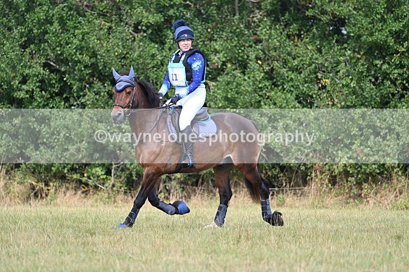 WJ7_6149 - 40cm XC Time 10:57 to 11:30