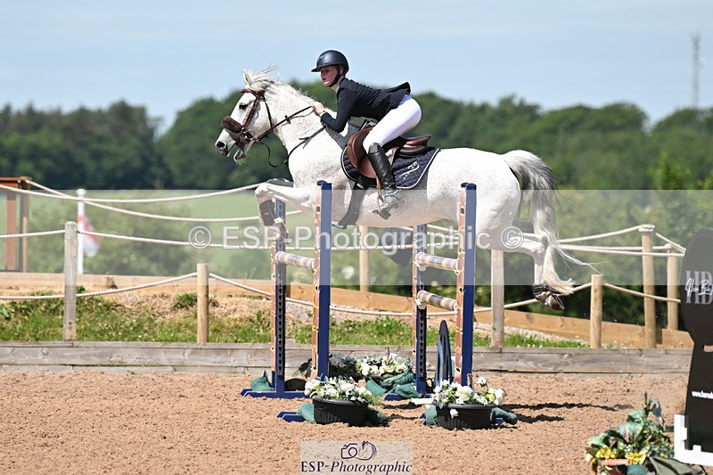 240629A-115311-04948 - Cls 9B 1.20m Open