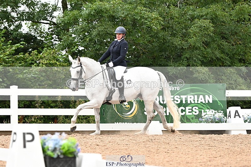 240815A-140335-01934 - 139-Chloe.Makepeace-Beechfield.Diamond