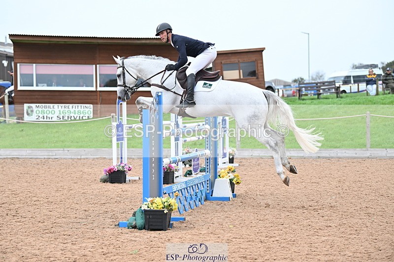 231013A-145438-02852 - Cls 9 Foxhunter & 1.20m Open