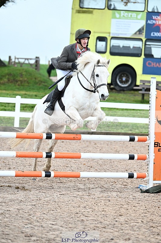 231118A-105611-01580 - Cls 5 Discovery & 90cm Open