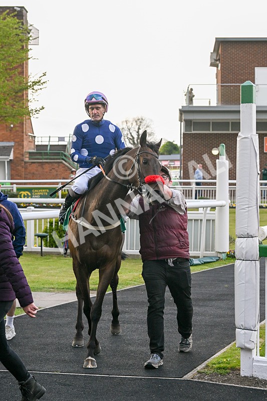 220425-Race 5-Super Hit-9232 - Race 5