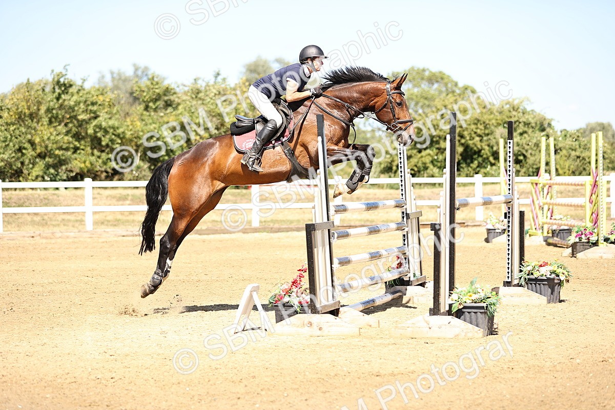 SBM_015076 - Class 16 - Senior foxhunter - 1.20m Open