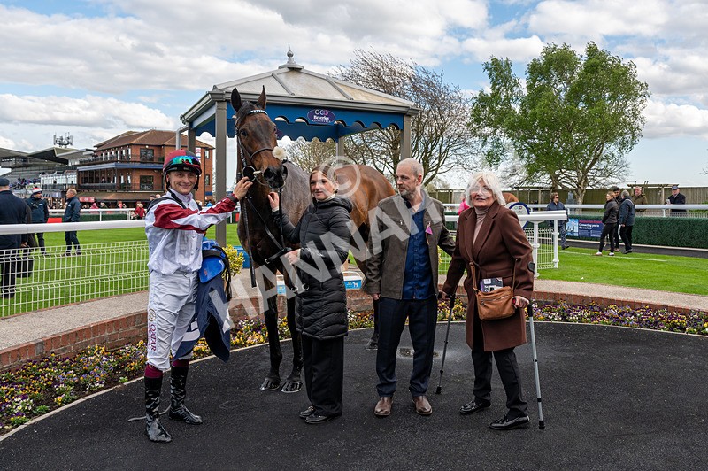 160425-Race 6-Nibras Gold-1051 - Race 6