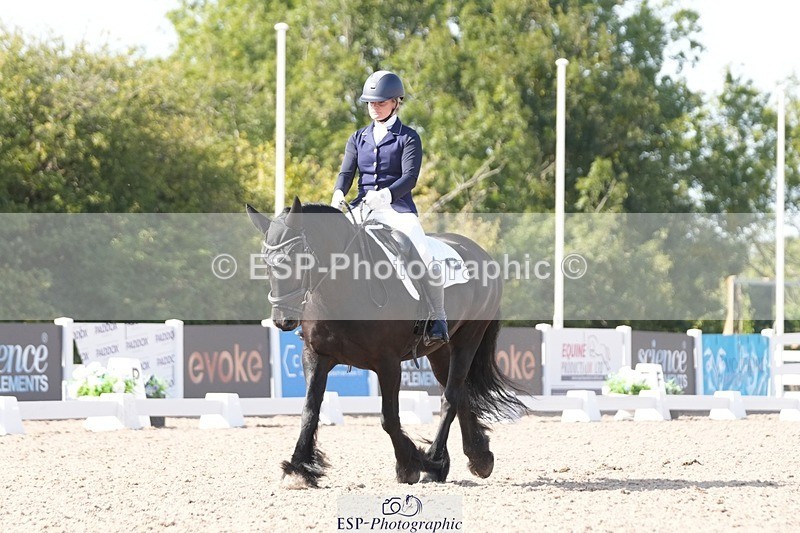 250817-163044-11722 - 188-Marina.GreenawayHynholme.Gladiator