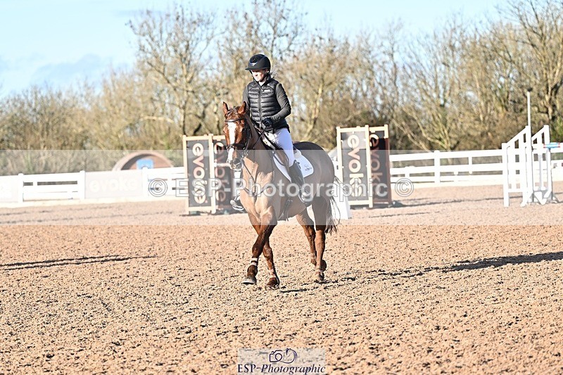 251203-135353-00744 - Cls 5 Foxhunter and 1.20m Open