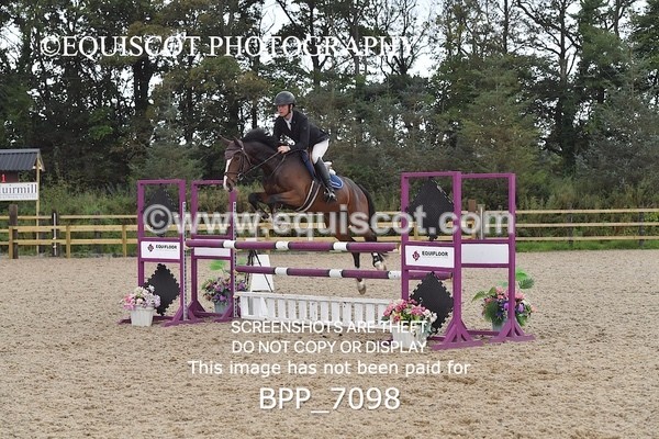 BPP_7098 - CLASS 4 Senior Newcomers/ 1.10m Open