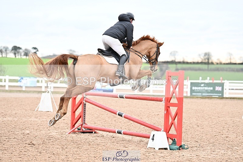 250112-124237-01261 - Cls 20 Newcomers and 1.10m Open