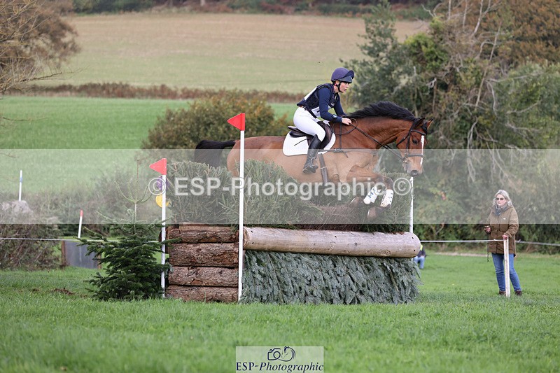 241025-132026-08642 - 148-Courtney.Romcke-ROMA.VICTOR