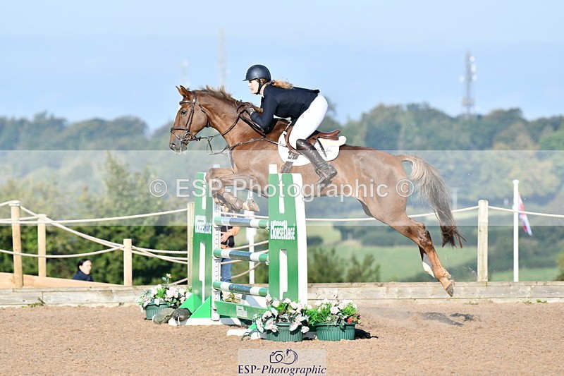 240915A-090817-08680 - Cls 25 Snr 1.20m Open