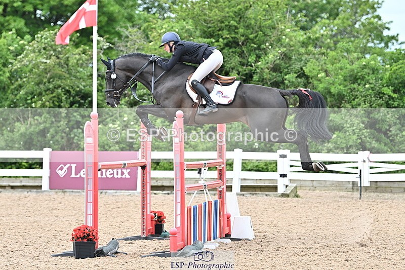 240523A-125304-01820 - Cls 4 Snr 1.20m Open