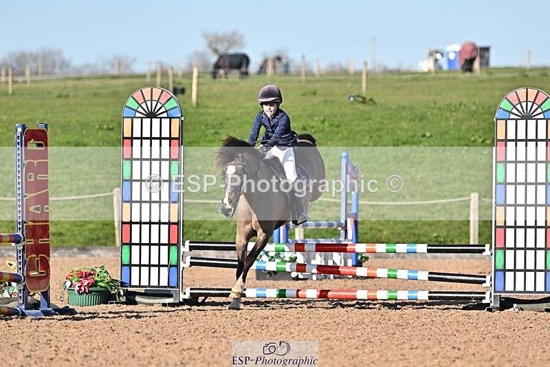 250401-172148-00376 - 70cm classes