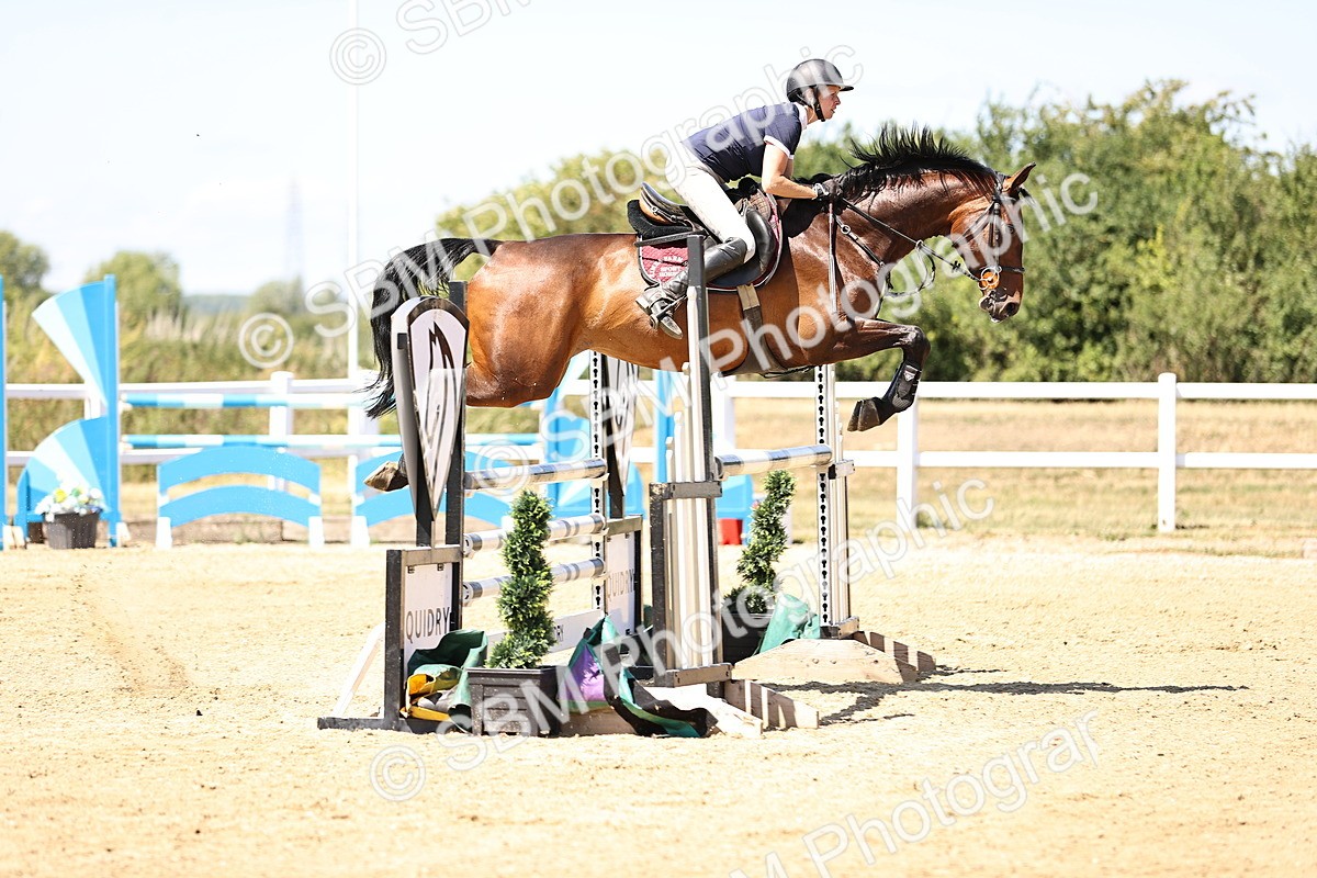 SBM_014766 - Class 15 - Senior Newcomers - 1.10m Open